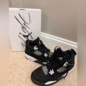 Nike Air Jordan 4 Retro GS “White Thunder” Black White Sneakers Youth 6.5Y